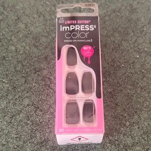 imPRESS Limited Edition Matte Press-On Nails